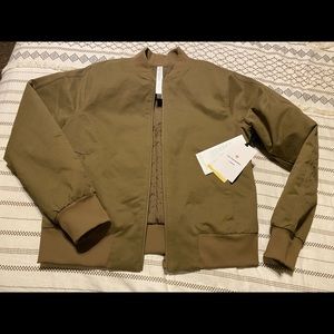 🚫 DO NOT BUY! TRADE! Lululemon NWT Non Stop Bomber Jacket Size 10 Artifact